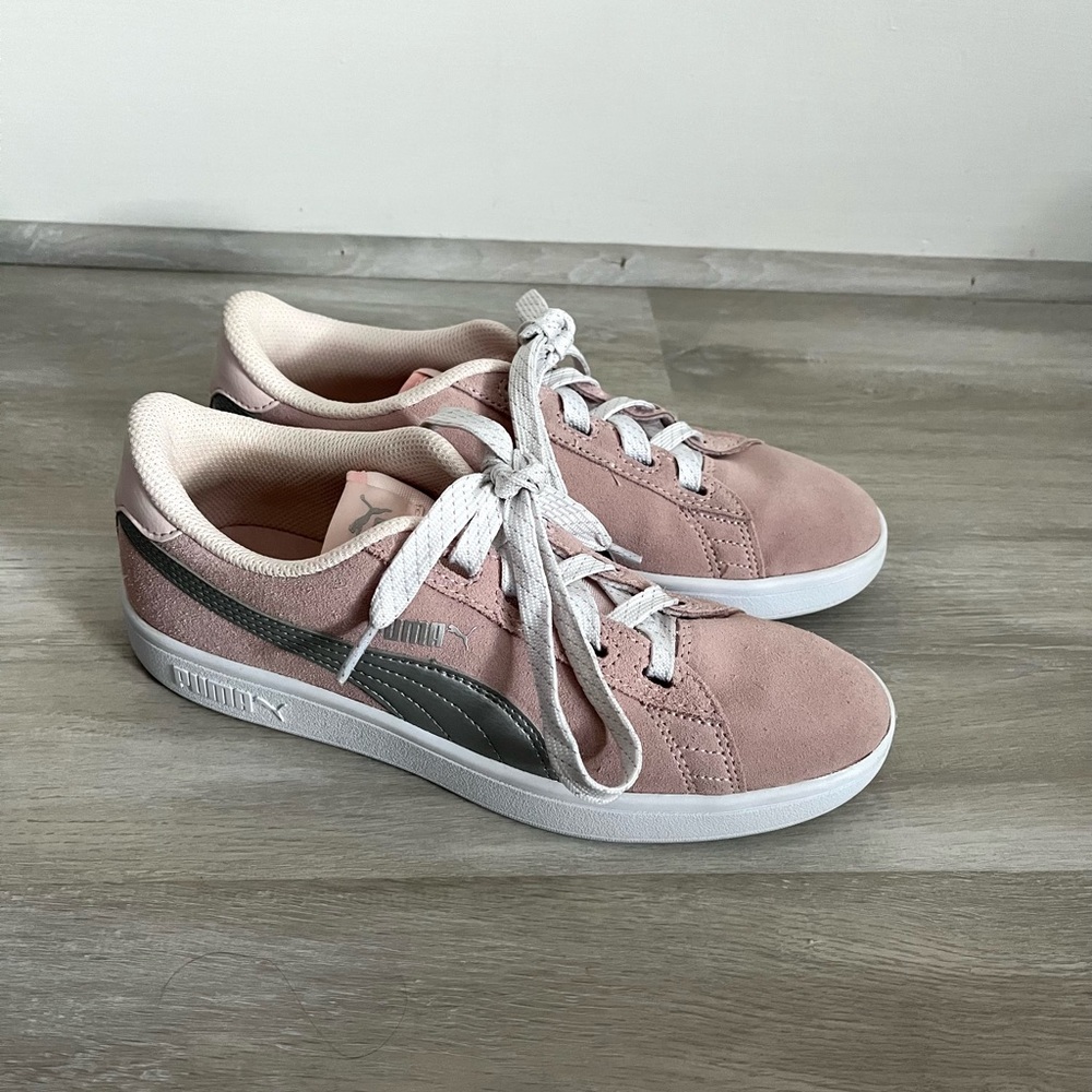 Puma Women Basket Heart Canvas Shoes